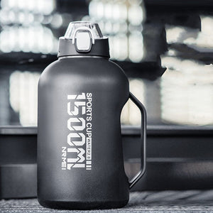 Experience the Great Outdoors with Our Portable Ice Water Cup