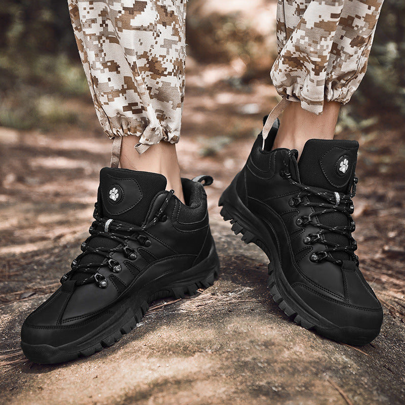 Large size men's hiking shoes