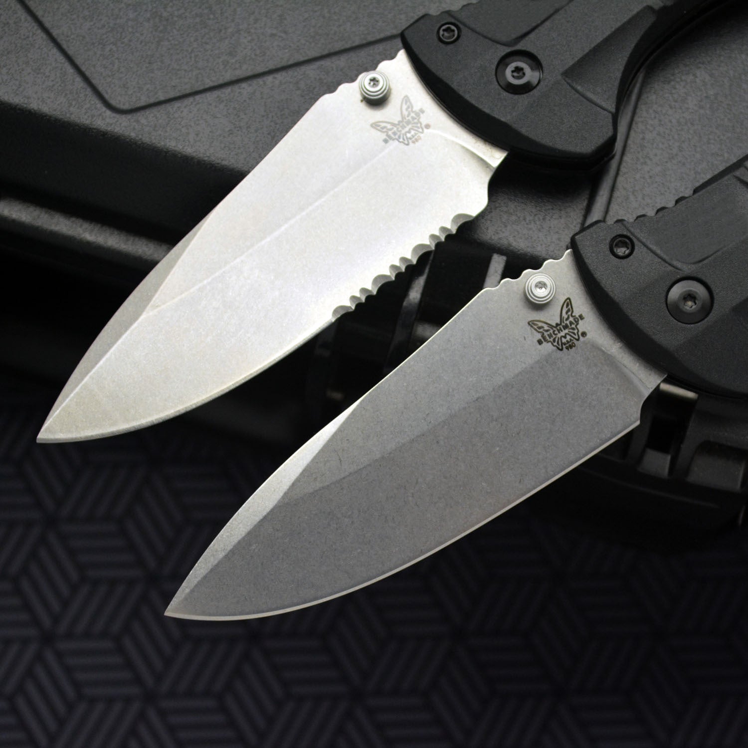 BM980 High Hardness Camping Self-defense Folding Knife